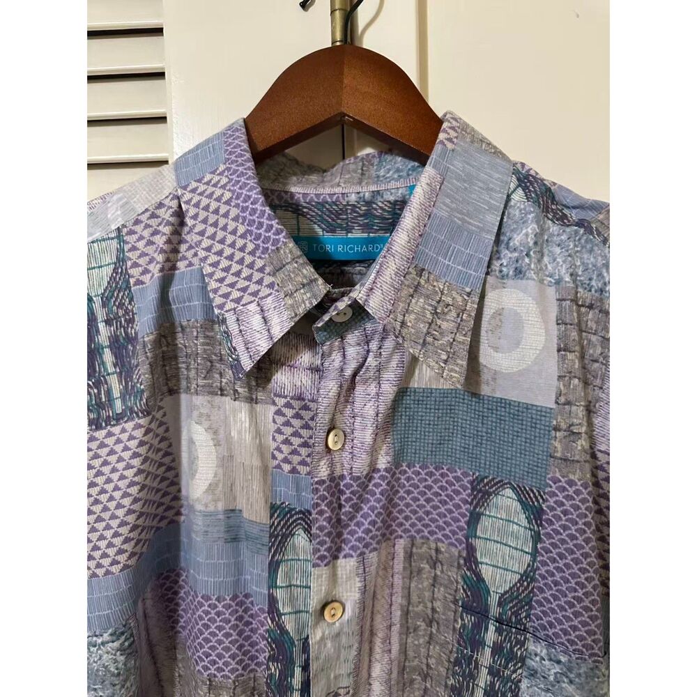 Tori Richard Shirt Men's XL Purple Geometric Hawaiian Short Sleeve Button Up